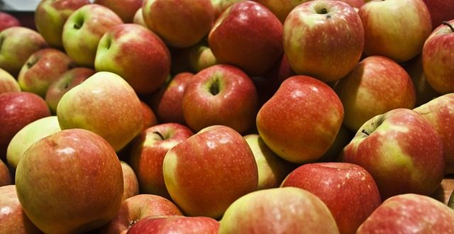 kashmiri apples