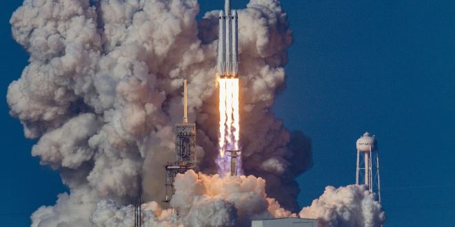 rocket-spacex-launch-?