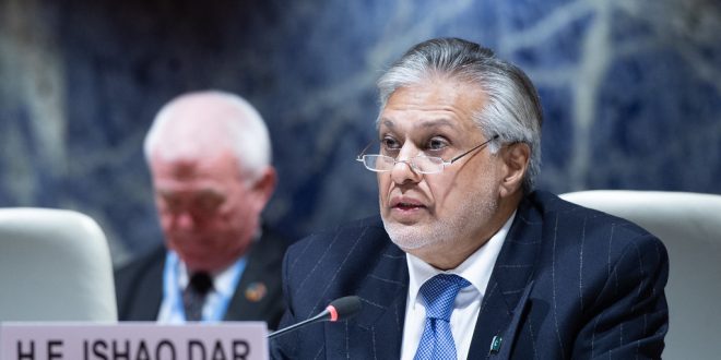 ishaq dar pak